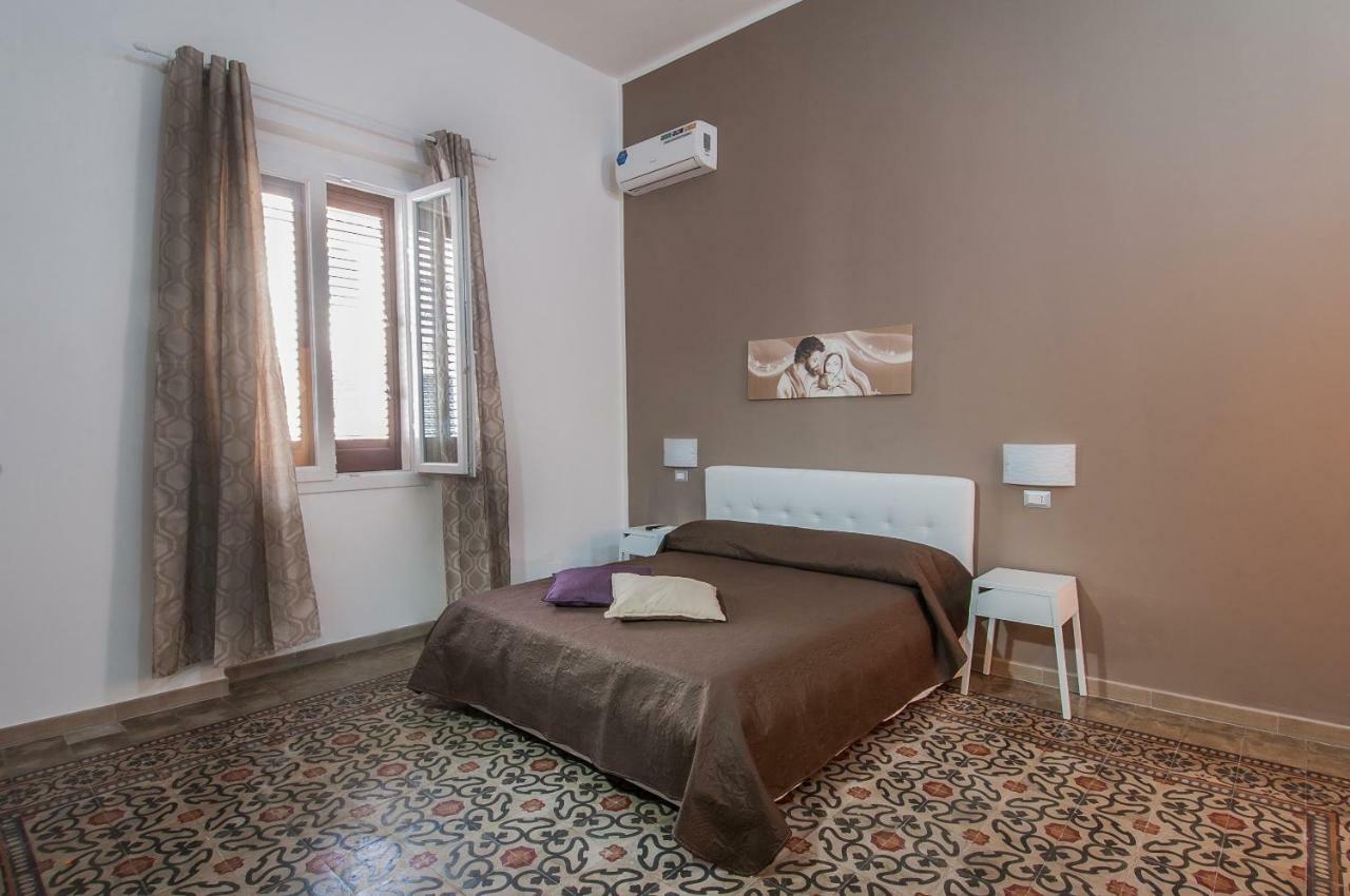 Casa Genna Hotell Isola delle Femmine Exteriör bild